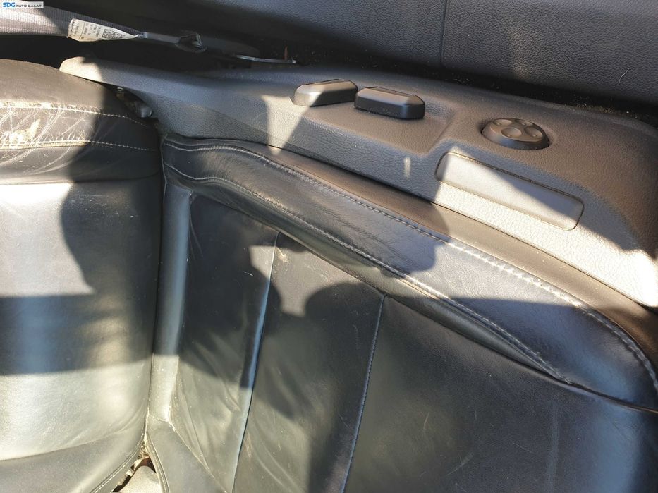 Interior Piele Electric Scaun Scaune Stanga Dreapta Fata cu Incalzire si Bancheta cu Spatar cu Defect Skoda Superb 2 Break Combi 2008 - 2015 [K0062]