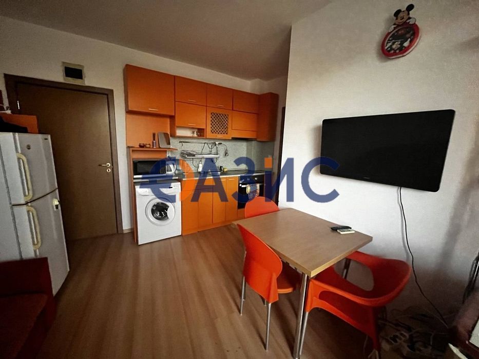 Продава се Двустаен апартамент в к.к. Слънчев бряг - 39 кв.м за 1204 €/кв.м - Снимка #4