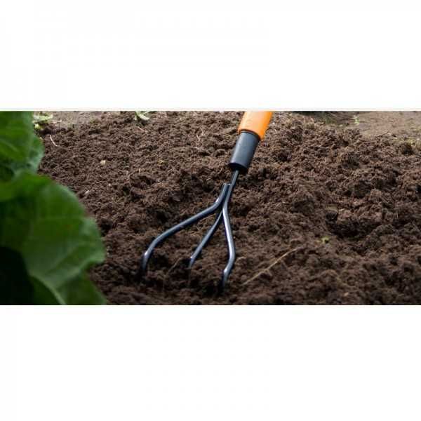 !!! Cultivator Fiskars QuikFit pentru gradinarit