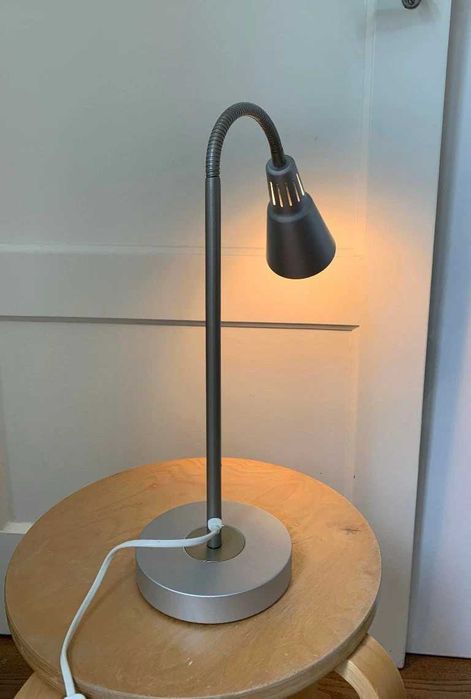 Corp iluminat veioza