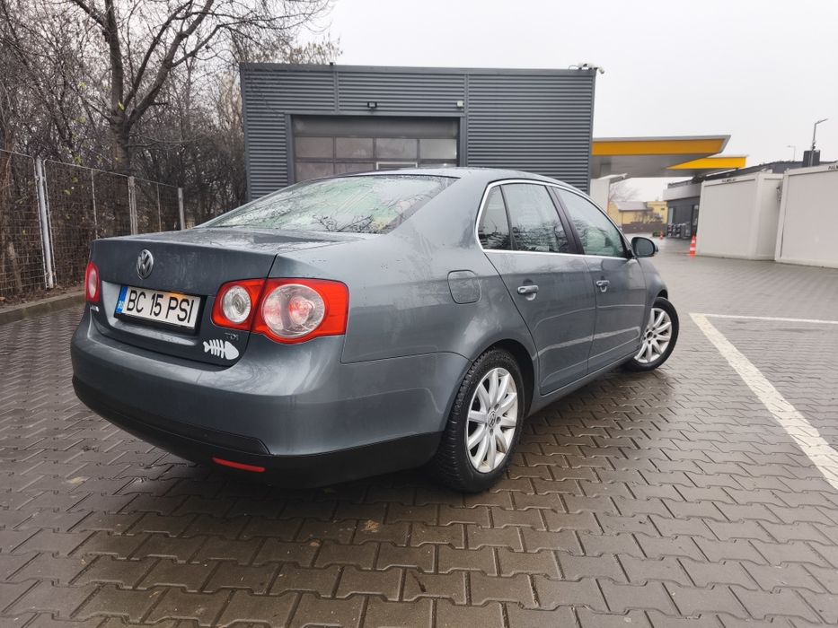 De Vanzare VW Jetta 1.6 TDI 2010 Euro5