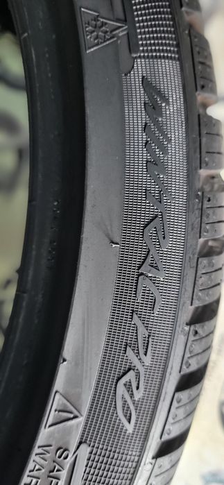 2 anvelope 205 40 18 vredestein iarna 2021 7,7mm