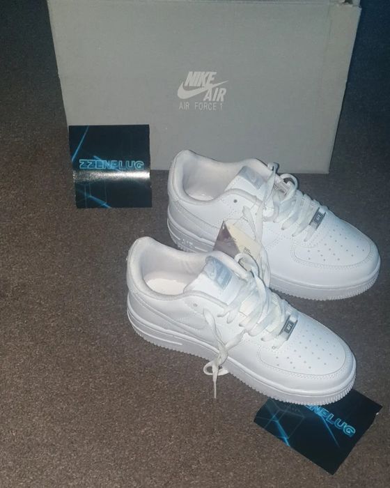 Af1 Low Triple White