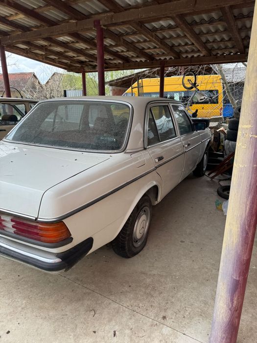 Vand mercedes cobra, anul 1978 in stare perfecta