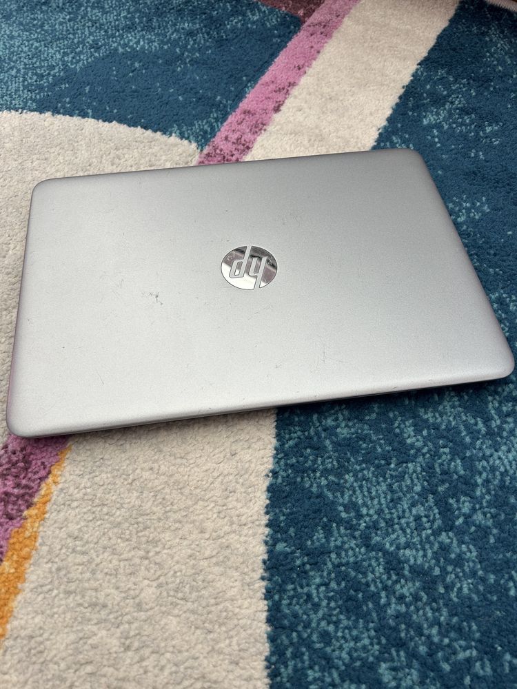 HP 840 G4 Перфектен Лаптоп