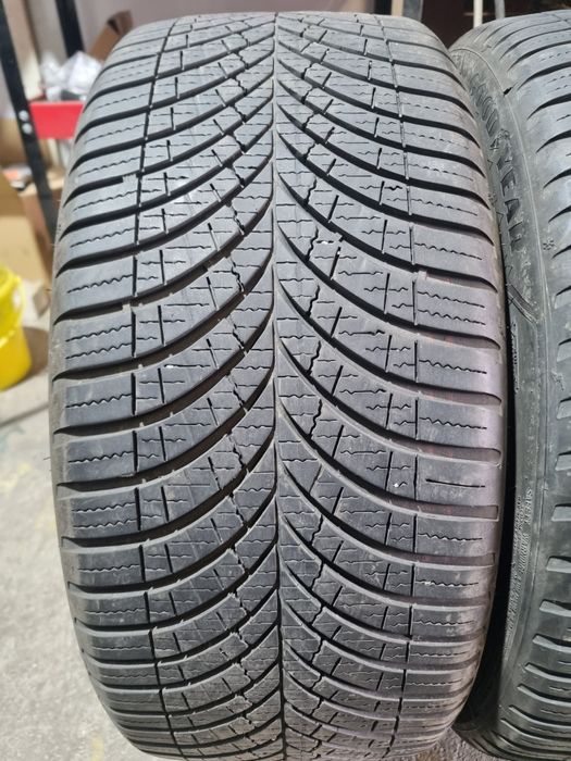 2 x Anvelope Allseason 225/40/R18 92Y Goodyear Vector Gen-3  DOT 2022