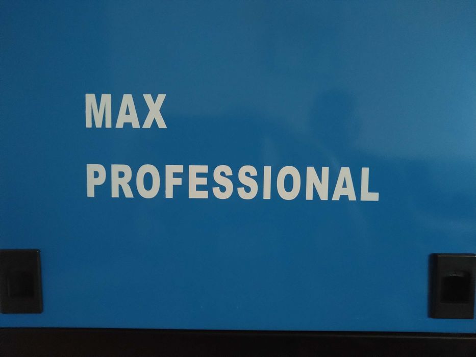 ТЕЛОПОДАВАЩО 250Ампера-MAX PROFESSIONAL- Телоподаващ Апарат -4м. шланг