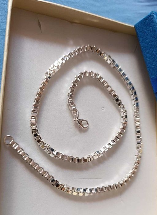 Ултра масивен, сребърен ланец-различни модели, кутия.