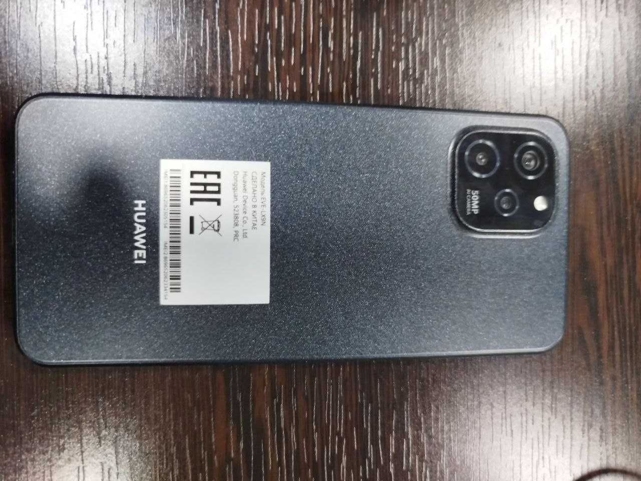 Продам HUAWEI Nova Y61