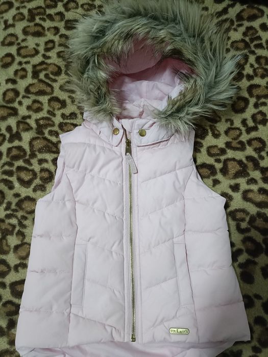 Vesta fetița 4-6ani