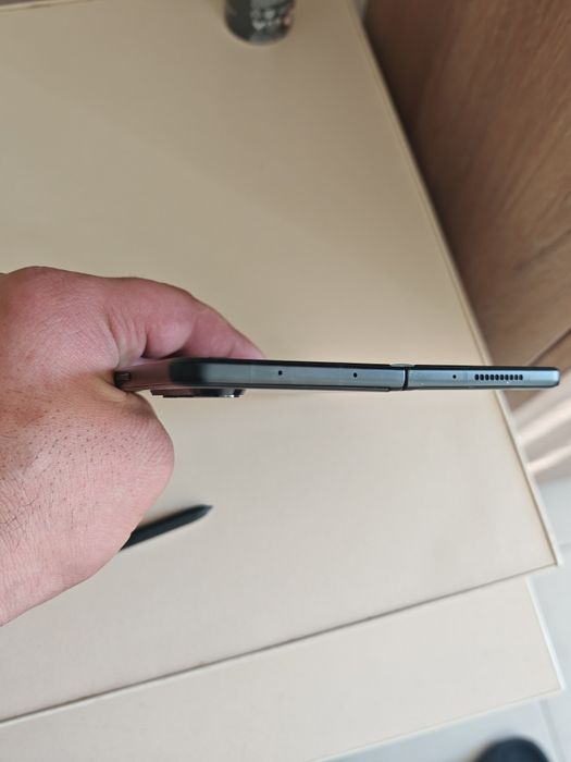 Samsung Z Fold 3 256gb+кейсове+S pen