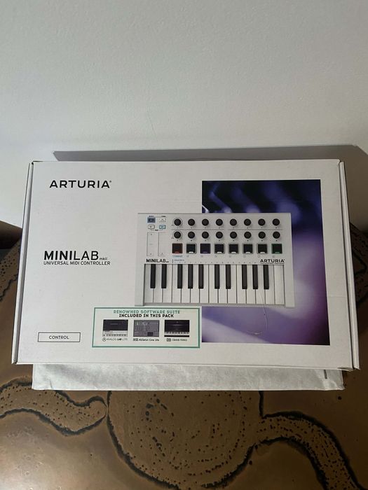 Arturia MiniLab MKII