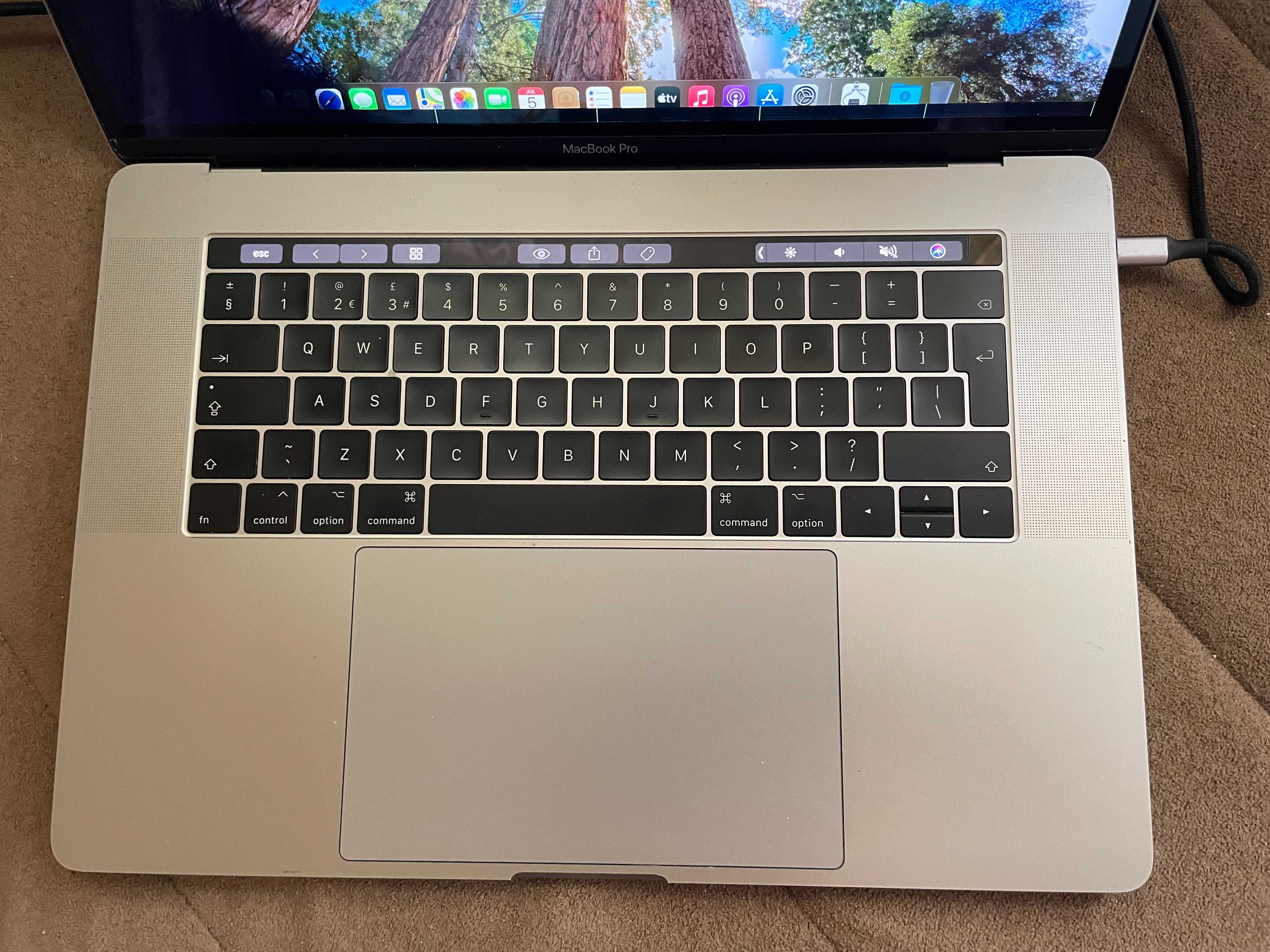 MacBook Pro A1707/Mid-2017/Space Grey-16GB RAM/512SSD/AMD Prо