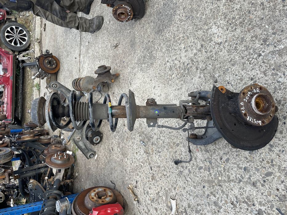 fuzeta cu amortizor dreapta fata dacia duster 1.5 motorina 2013