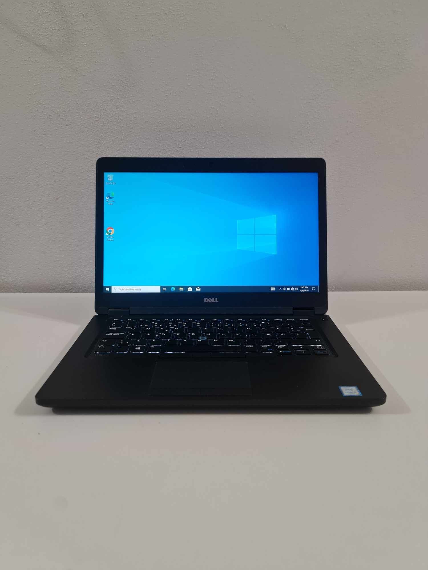 Laptop la 600 lei Dell cu i5 generatia 6 , sdd , 8gb ddr4