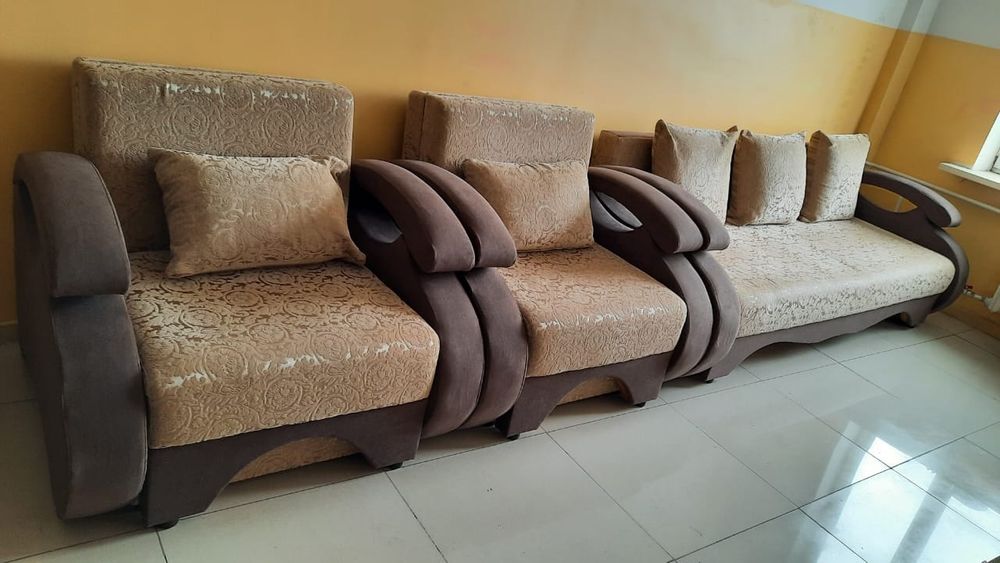 Продам мягкий уголок