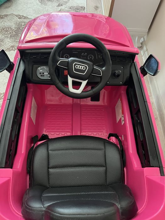 Електрическа кола за дете