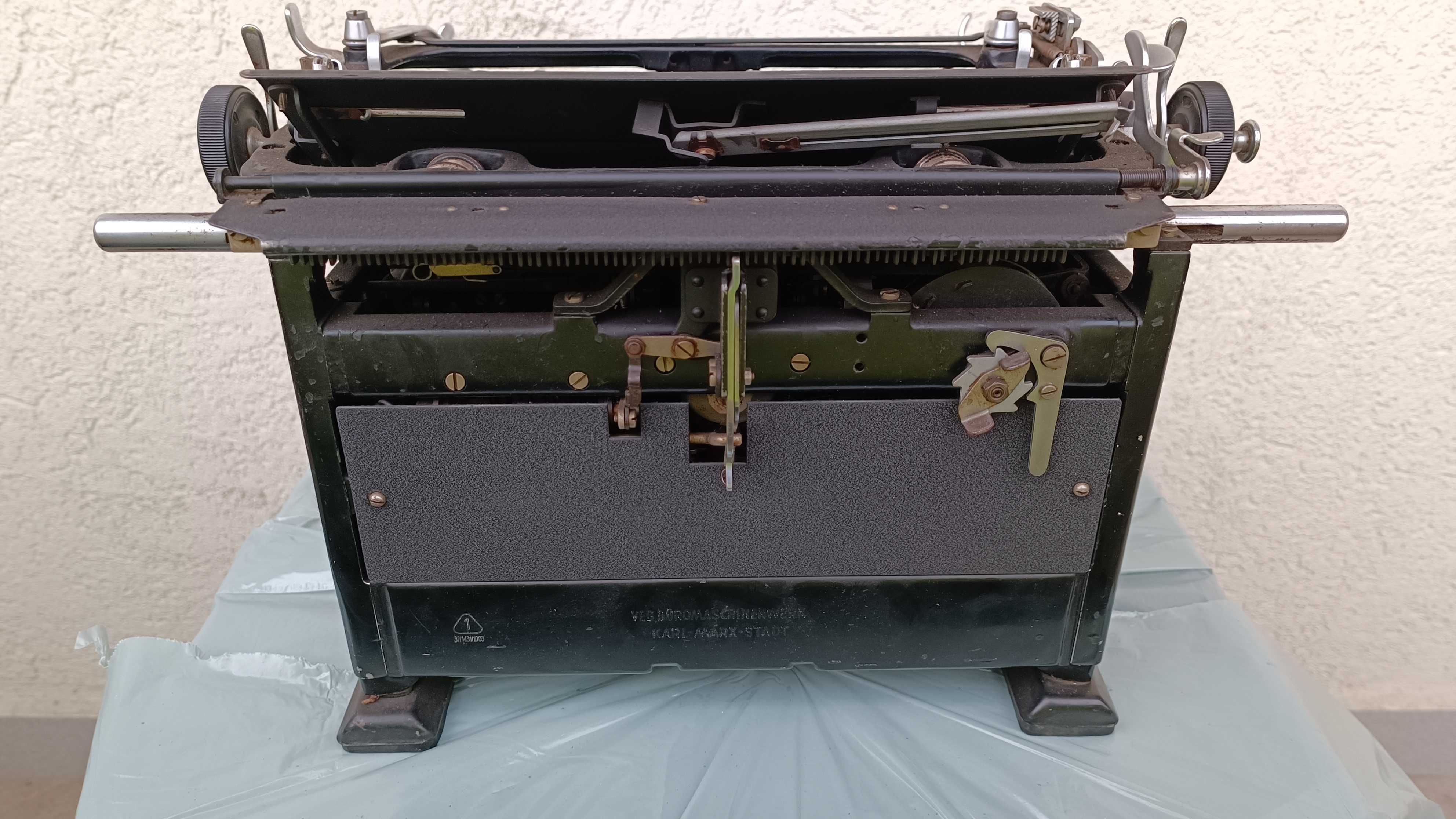 Стара пишеща машина Continental - Made in Germany - 1954г. - Антика