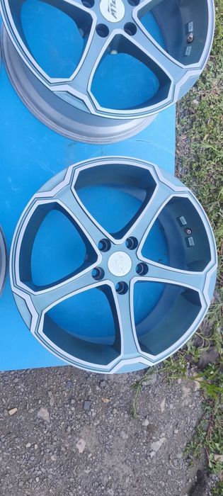 5х114.3 18 цола FLW