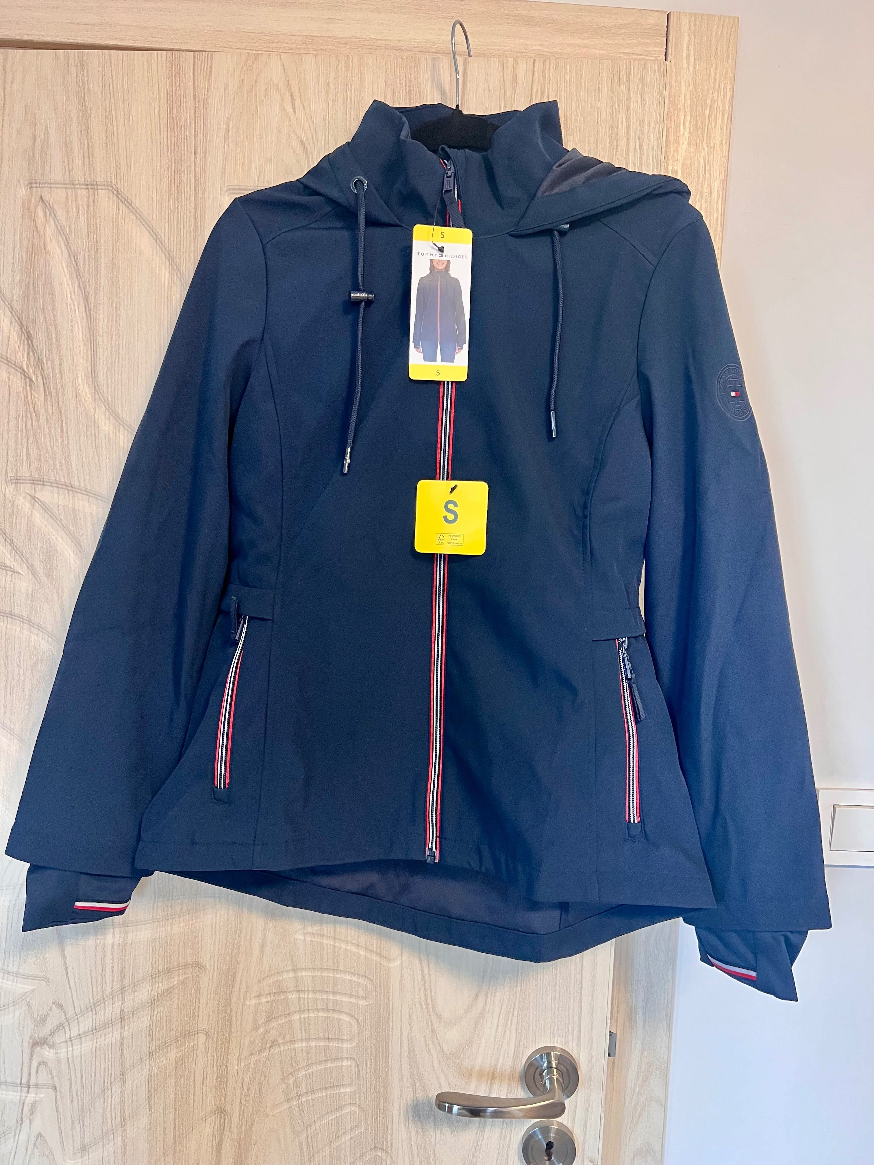 Преходно яке Tommy Hilfiger дамско