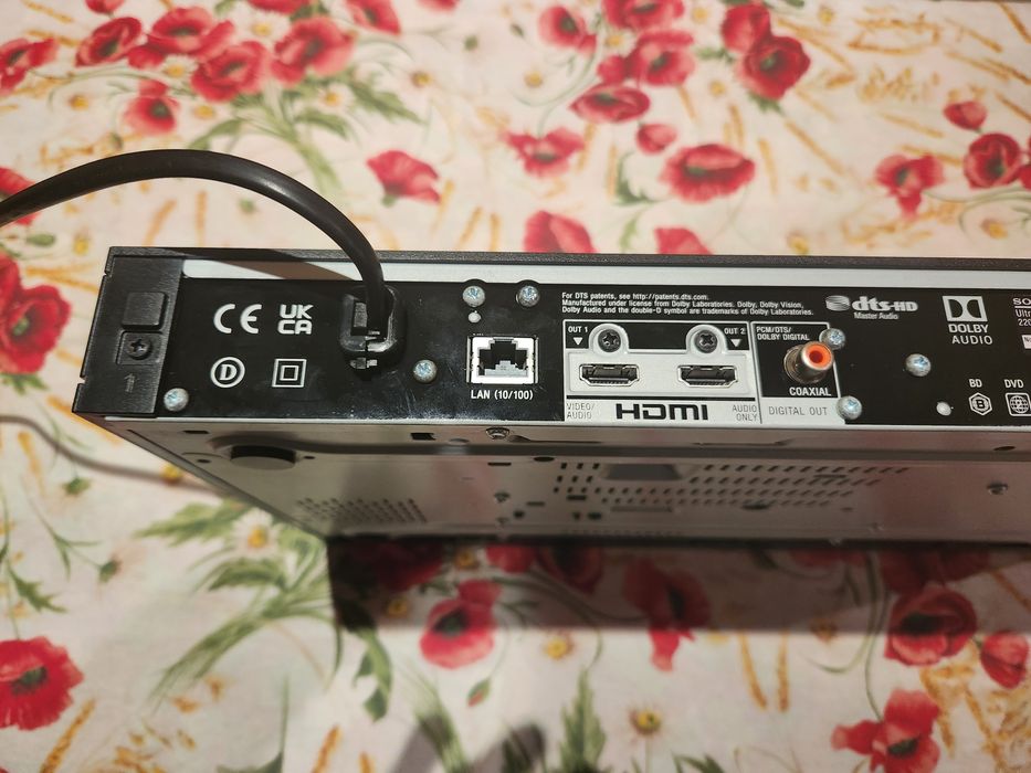 4k blu-ray player sony UBP-X800M2 блу-рей