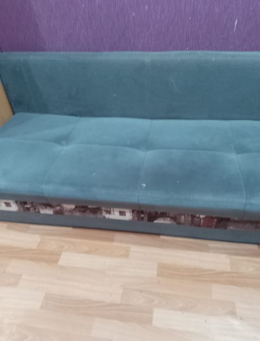 Тахта в более менее хорошем состоянии