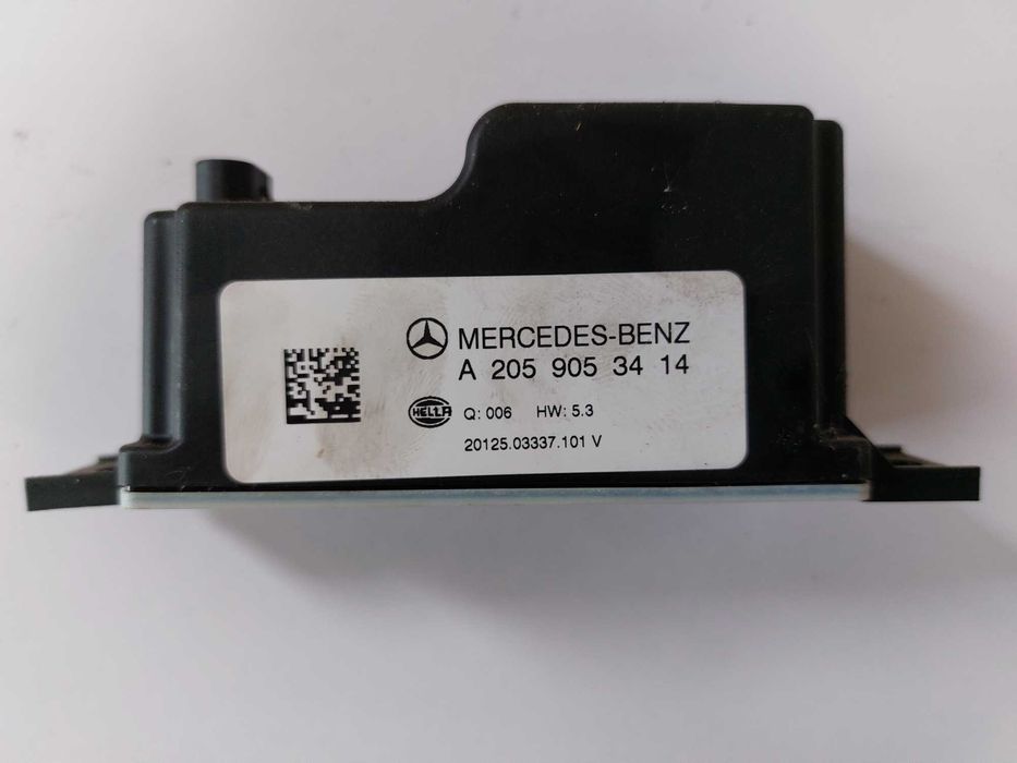 Модул стабилизатор на напрежение,старт-стоп система Mercedes W205 2015
