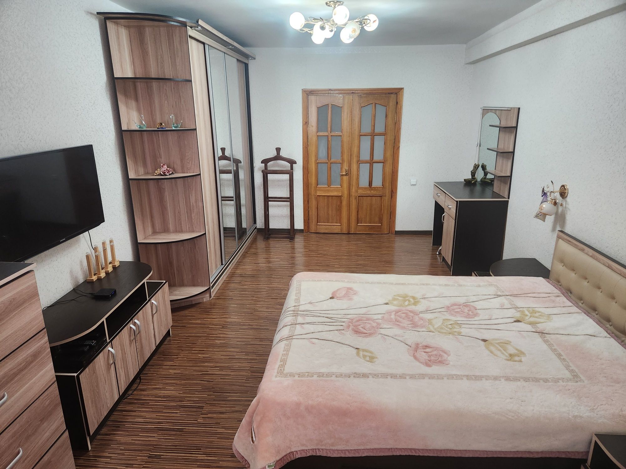 Сдаётся квартира 130 м²