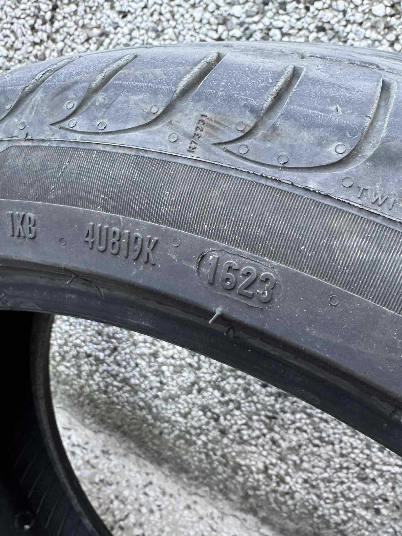 Pirelli 225 40 18