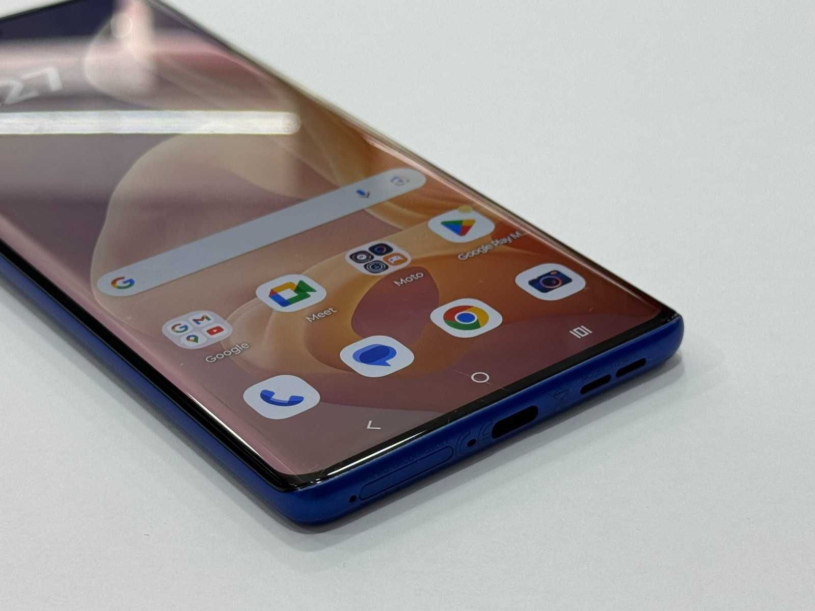 Motorola G85 5G / 256gb / 8RAM