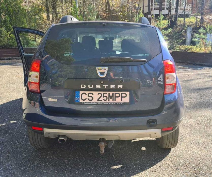 DUSTER 4X4, in stare foarte bună de funcționare