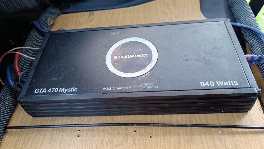 Усилвател Blaupunkt GTA 470 Mystic-840 Watts