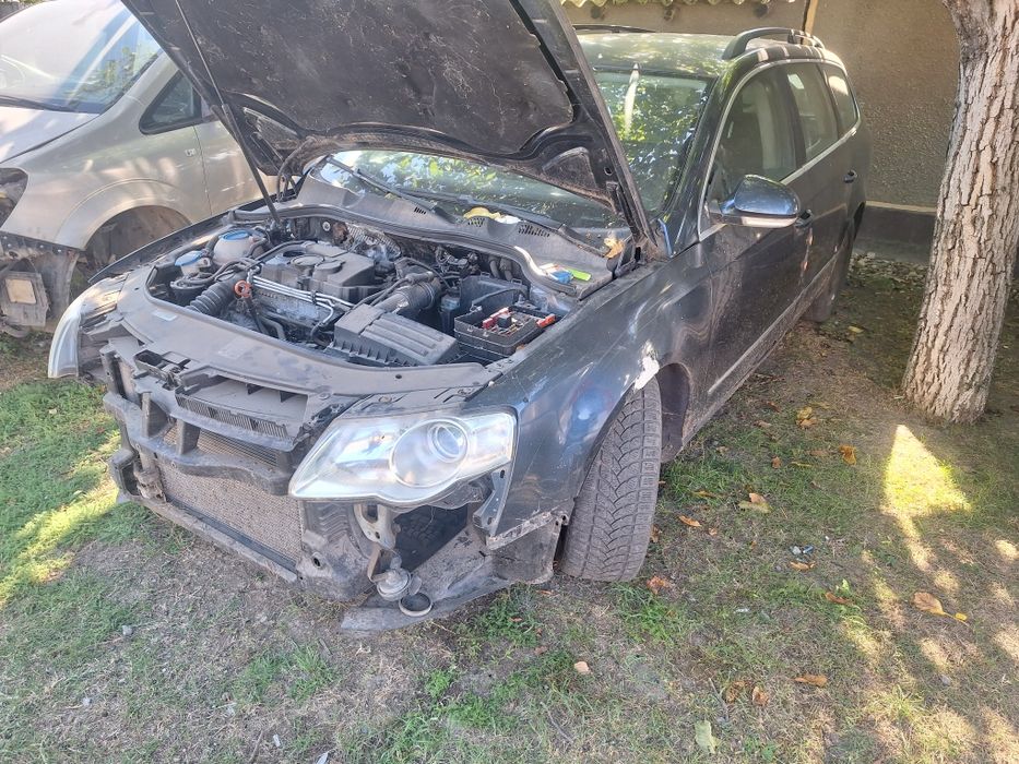 Dezmembrez vw passat b6