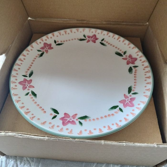 Новый комплект тарелок Вайкики-турция.