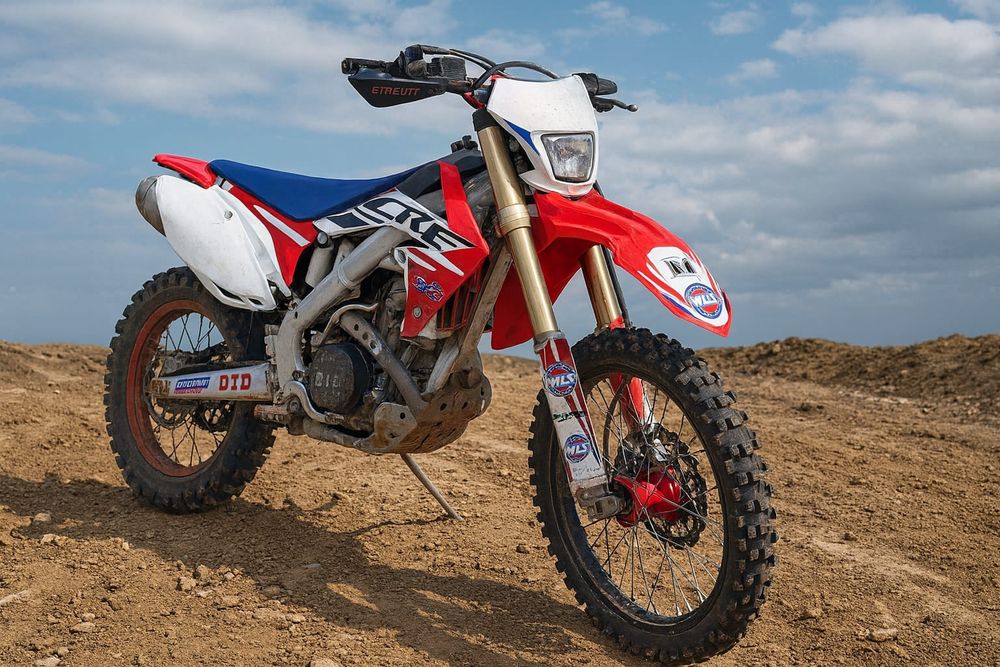 Vând Honda CRF 450 R Înmatriculata in Ro.