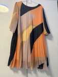 Rochie multicolora pliata