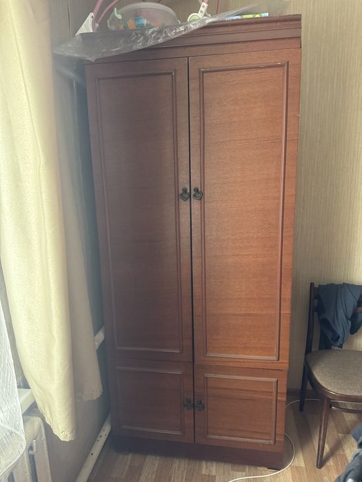 Отдам даром шкаф