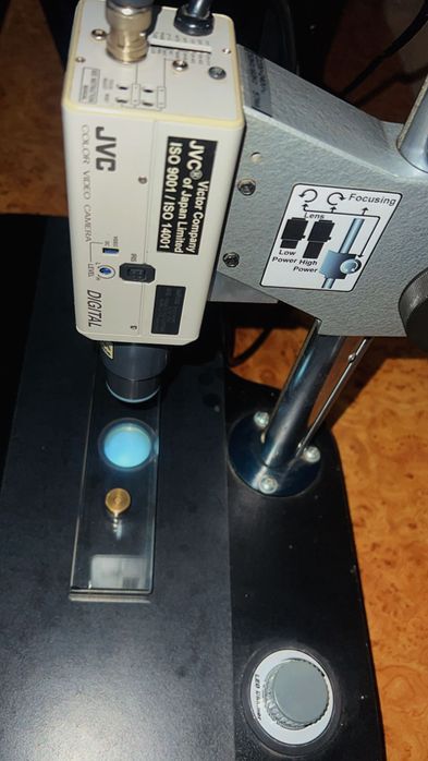 Trichineloscop Profesional – JVC + Sistem Optic Complet