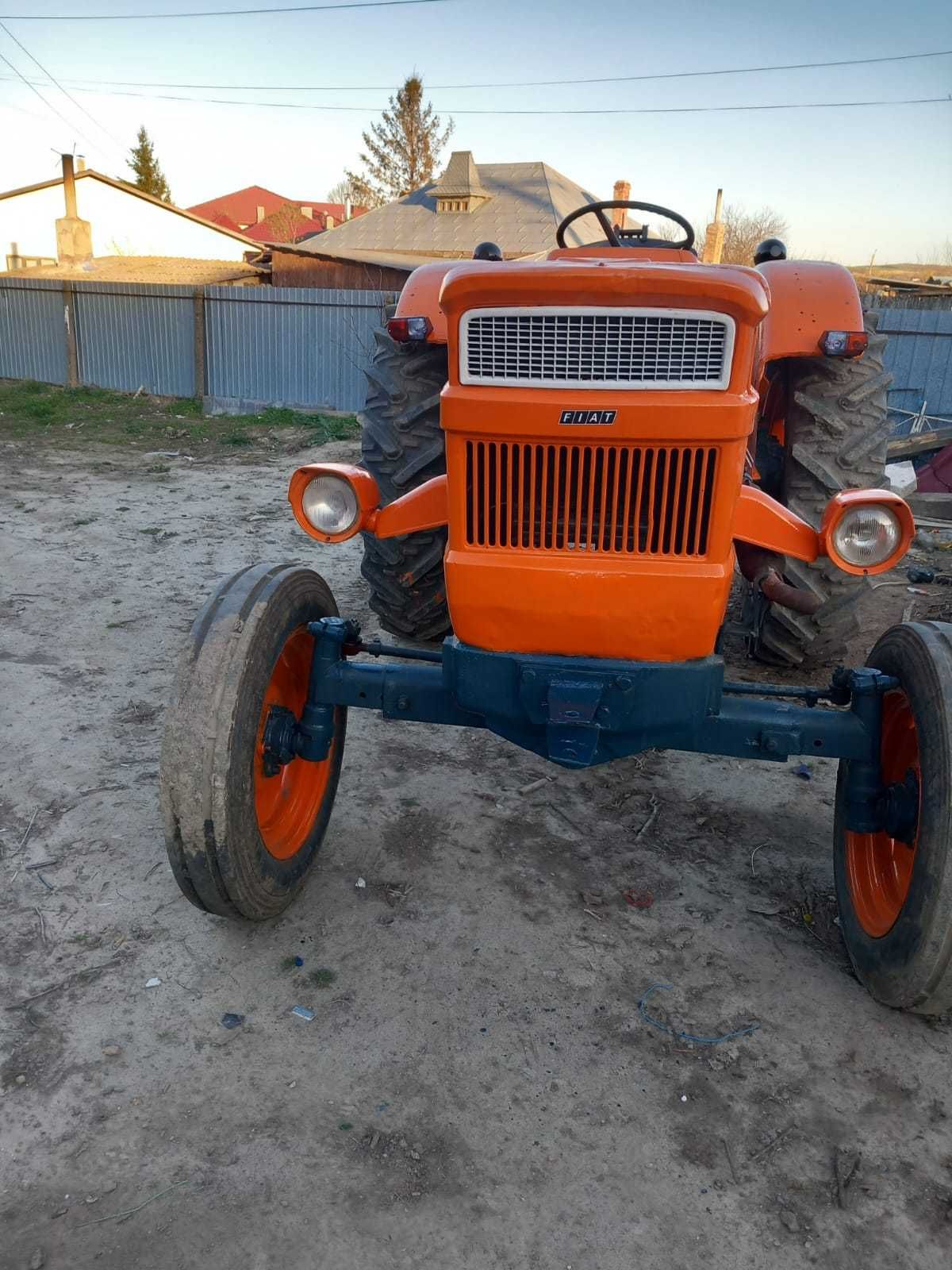 De vinzare tractor fiat 650 om