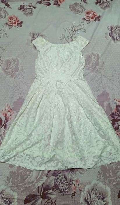 Oq koʻylak yoz mavsumi uchun