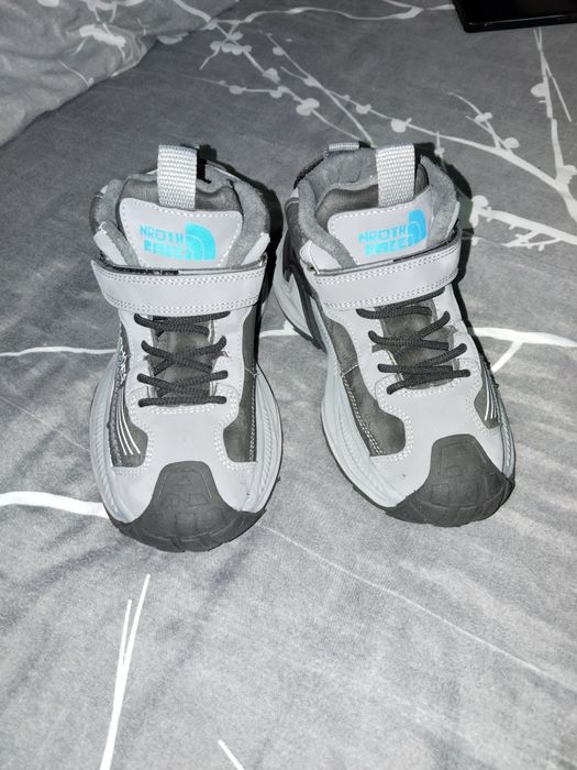 Продается детская обувь для мальчиков