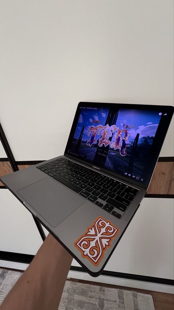 MacBook PRO m1 срочно. Жаксы состояние