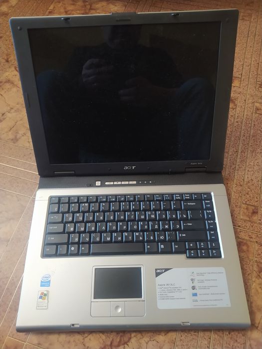 Ноутбук старая модель