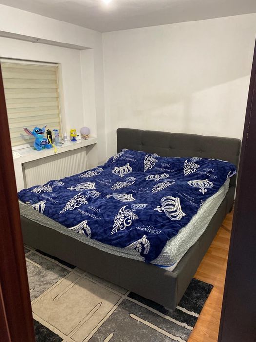 Vand apartament decomandat zona consul