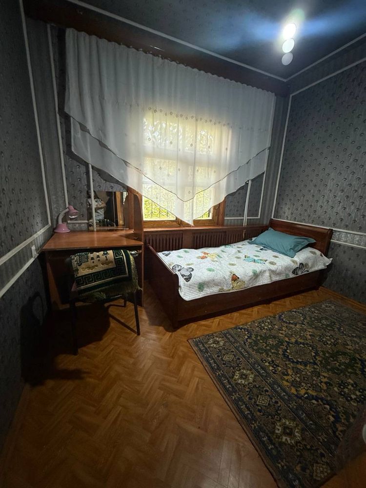 Продается квартира Сергели 8 четырех комнатная