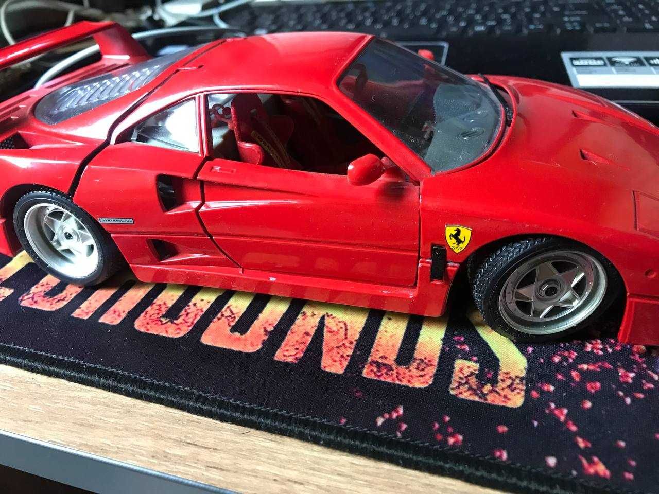 Продаётся  модель 1:18 Ferrari F40
