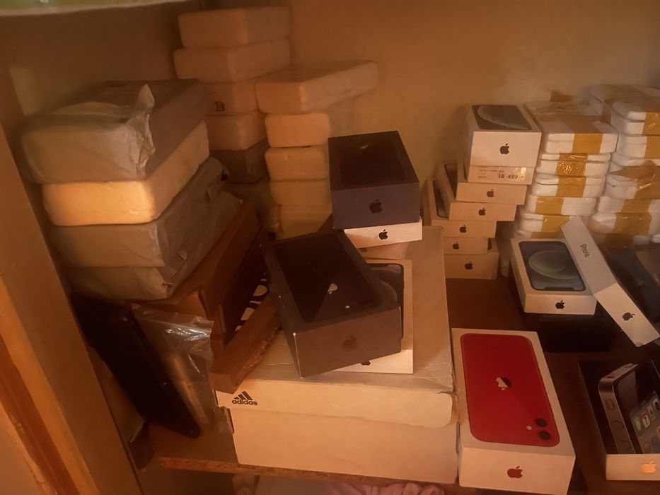 huse si folii sticla + privacy iphone 6 7 8 x 11 12 13 14 15 16 17