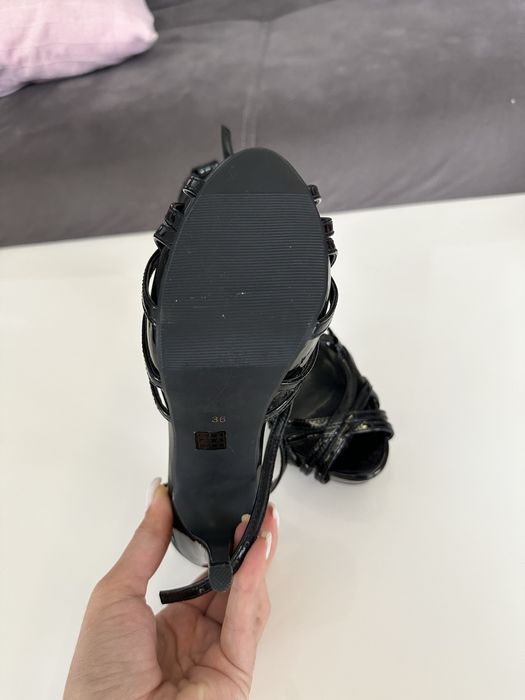 Официални сандали