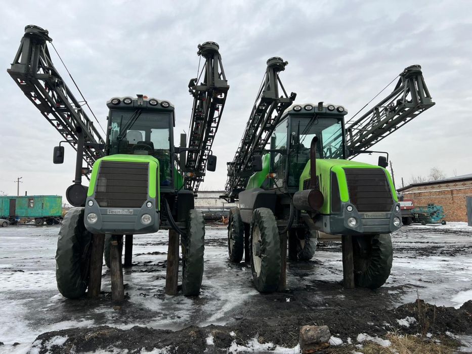 Самоходный опрыскиватель