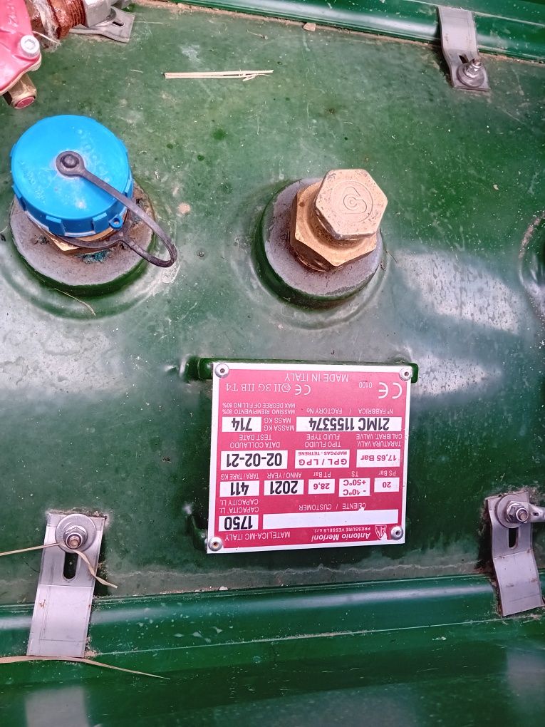 Instalator autorizat montaj și  reparații centrale .aer condiționat.